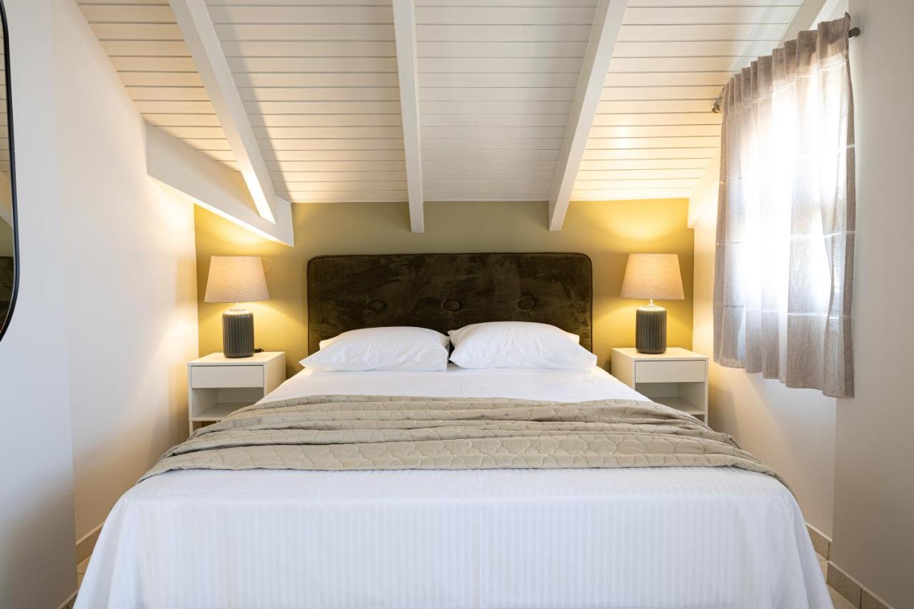 Domus City Apartment Argostoli  Esterno foto