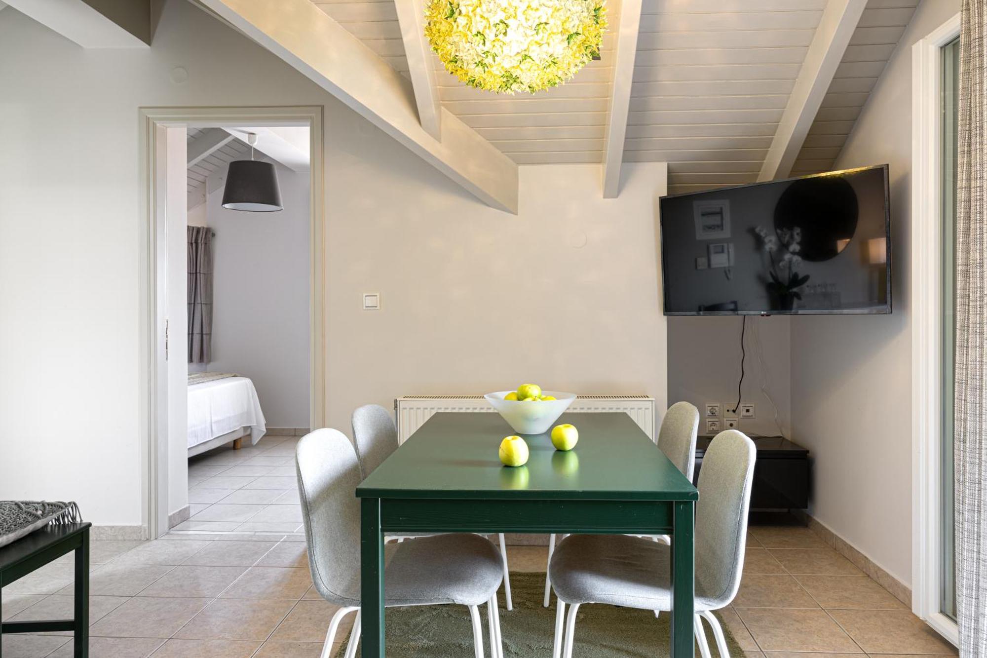Domus City Apartment Argostoli  Esterno foto
